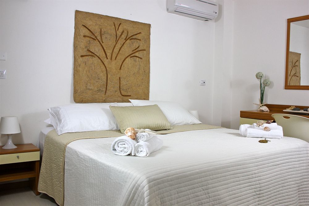 Hotel Jupiter Cattolica Exterior foto